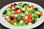 Grčka salata: klasičan recept s feta sirom i kineskim zeljem