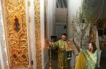Božanska liturgija koja simbolizira mali ulaz